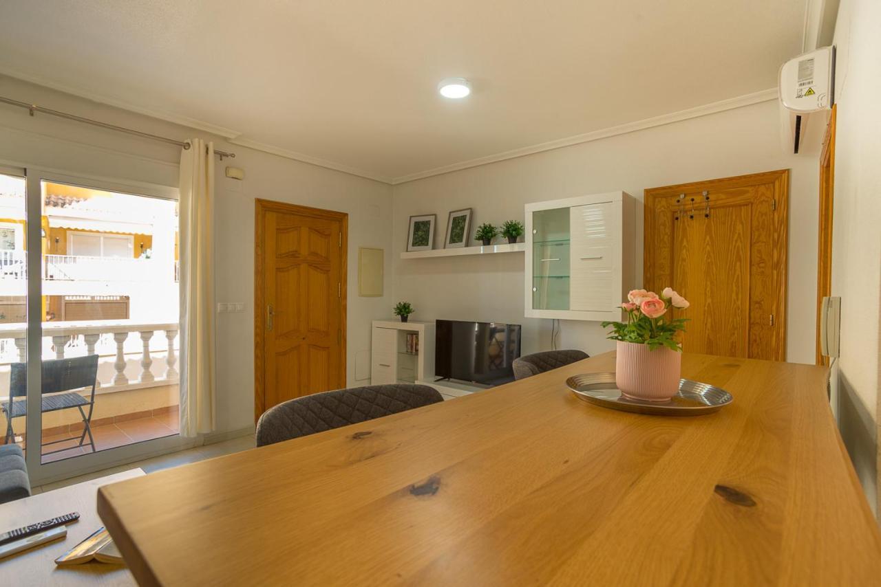 2 Bedroom 2 Bathroom Entire Apartment In Rojales With Pool Dış mekan fotoğraf